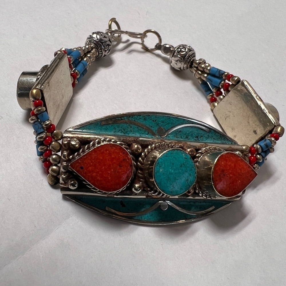 Vintage Tibetan Silver Tribal Theme Handcrafted Beaded Bracelet